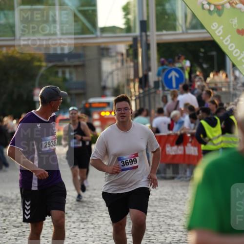 13.06.2025 - Holstenköstenlauf Felixshl http://msf.ph/oto/7926149 13.06.2025 20:13:37 Laufen 2880, 2935, 3250, 3699 meine-sportfotos.de