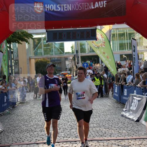 13.06.2025 - Holstenköstenlauf Felixshl http://msf.ph/oto/7926159 13.06.2025 20:13:39 Laufen 2204, 2205, 2880, 2935, 3250, 3699 meine-sportfotos.de
