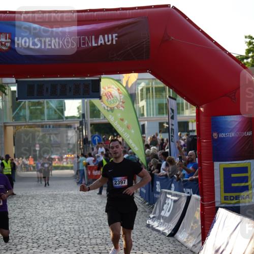 13.06.2025 - Holstenköstenlauf Felixshl http://msf.ph/oto/7926194 13.06.2025 20:14:08 Laufen 2397, 2730 meine-sportfotos.de