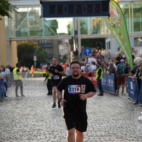 13.06.2025 - Holstenköstenlauf Felixshl http://msf.ph/oto/7926248 13.06.2025 20:14:23 Laufen 2319, 2903, 3915, 3935 meine-sportfotos.de