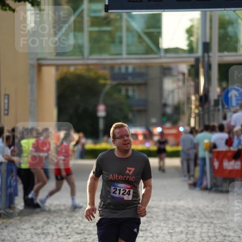 13.06.2025 - Holstenköstenlauf Felixshl http://msf.ph/oto/7926275 13.06.2025 20:14:43 Laufen 2124 meine-sportfotos.de
