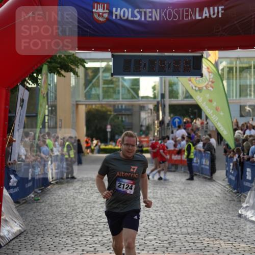 13.06.2025 - Holstenköstenlauf Felixshl http://msf.ph/oto/7926281 13.06.2025 20:14:45 Laufen 2124 meine-sportfotos.de