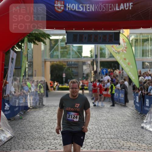 13.06.2025 - Holstenköstenlauf Felixshl http://msf.ph/oto/7926283 13.06.2025 20:14:45 Laufen 2124 meine-sportfotos.de
