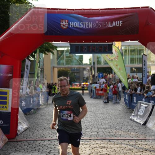 13.06.2025 - Holstenköstenlauf Felixshl http://msf.ph/oto/7926287 13.06.2025 20:14:46 Laufen 2124 meine-sportfotos.de