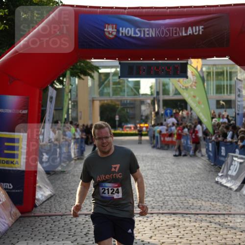 13.06.2025 - Holstenköstenlauf Felixshl http://msf.ph/oto/7926289 13.06.2025 20:14:46 Laufen 2124 meine-sportfotos.de