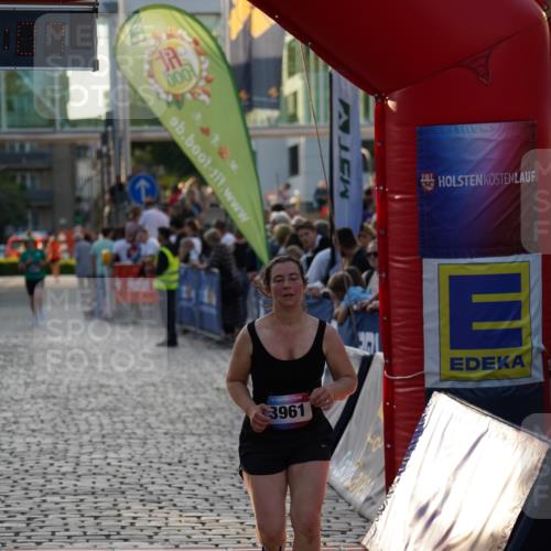 13.06.2025 - Holstenköstenlauf Felixshl http://msf.ph/oto/7926301 13.06.2025 20:15:06 Laufen 3961 meine-sportfotos.de