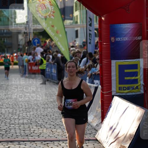 13.06.2025 - Holstenköstenlauf Felixshl http://msf.ph/oto/7926306 13.06.2025 20:15:06 Laufen 3961 meine-sportfotos.de