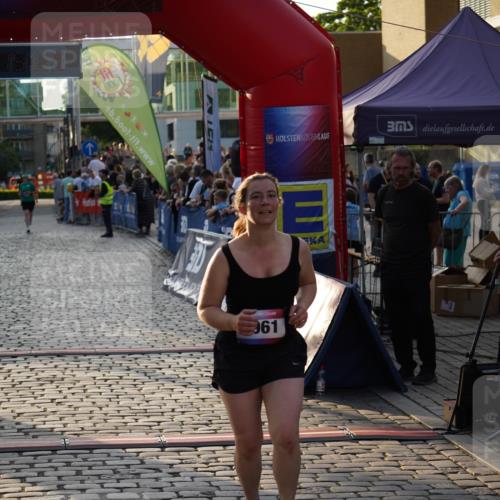 13.06.2025 - Holstenköstenlauf Felixshl http://msf.ph/oto/7926314 13.06.2025 20:15:08 Laufen 3961 meine-sportfotos.de