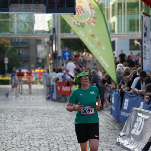 13.06.2025 - Holstenköstenlauf Felixshl http://msf.ph/oto/7926328 13.06.2025 20:15:17 Laufen 3057 meine-sportfotos.de
