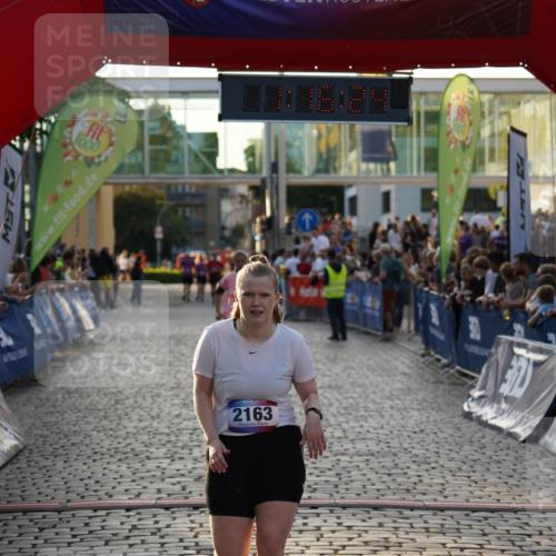 13.06.2025 - Holstenköstenlauf Felixshl http://msf.ph/oto/7926372 13.06.2025 20:16:23 Laufen 2076, 2163 meine-sportfotos.de