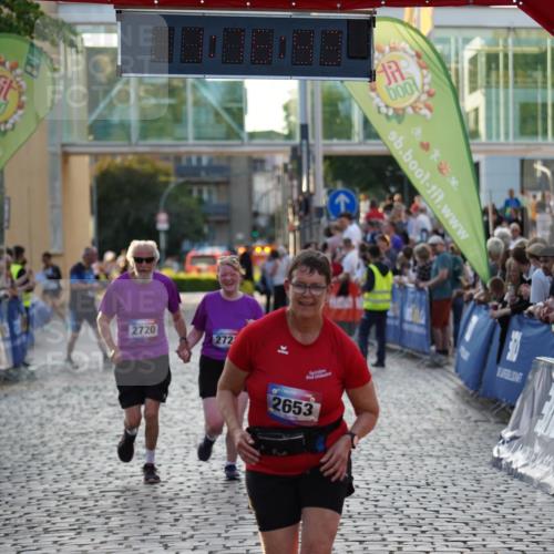 13.06.2025 - Holstenköstenlauf Felixshl http://msf.ph/oto/7926407 13.06.2025 20:16:42 Laufen 2653, 2720, 2721 meine-sportfotos.de