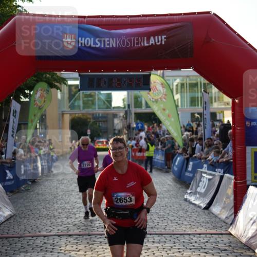 13.06.2025 - Holstenköstenlauf Felixshl http://msf.ph/oto/7926411 13.06.2025 20:16:43 Laufen 2653, 2720, 2721 meine-sportfotos.de
