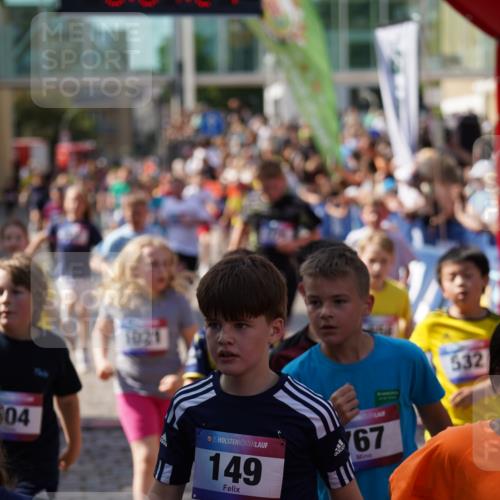 13.06.2025 - Holstenköstenlauf Felixshl http://msf.ph/oto/7926454 13.06.2025 16:37:41 Laufen 116, 132, 149, 236, 238, 251, 370, 390, 504, 509, 532, 633, 640, 645, 656, 759, 762, 767, 773, 776, 900, 901, 905, 1012, 1016, 1021, 1022, 1080, 1090, 1101, 1126, 1169, 1267, 1401, 1419, 1862 meine-sportfotos.de