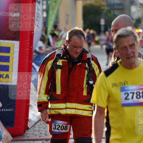 13.06.2025 - Holstenköstenlauf Felixshl http://msf.ph/oto/7926472 13.06.2025 20:17:51 Laufen 3110, 3208 meine-sportfotos.de