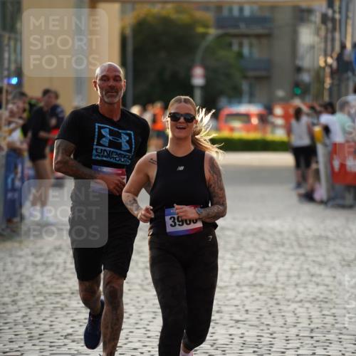 13.06.2025 - Holstenköstenlauf Felixshl http://msf.ph/oto/7926518 13.06.2025 20:18:18 Laufen 2080, 2479, 3906 meine-sportfotos.de
