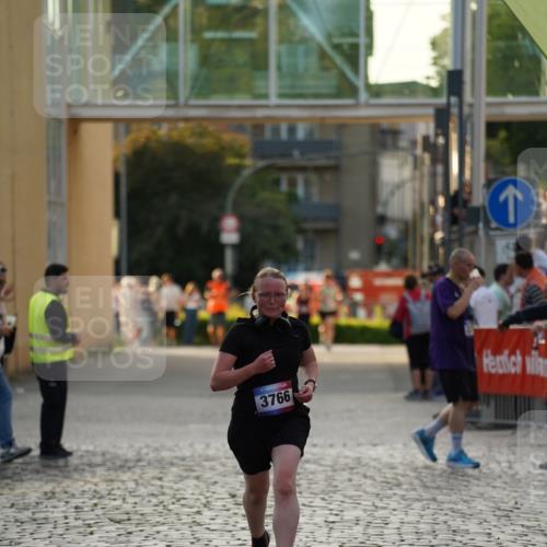 13.06.2025 - Holstenköstenlauf Felixshl http://msf.ph/oto/7926553 13.06.2025 20:19:37 Laufen 3766 meine-sportfotos.de