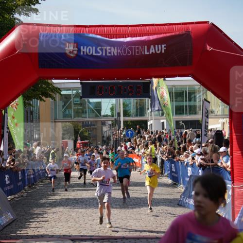 13.06.2025 - Holstenköstenlauf Felixshl http://msf.ph/oto/7926566 13.06.2025 16:38:07 Laufen 373, 658, 763, 785, 788, 790, 910, 913, 915, 919, 1023, 1102, 1168, 1172, 1854 meine-sportfotos.de