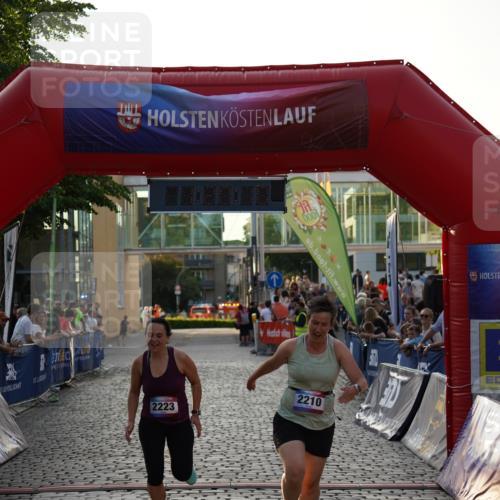 13.06.2025 - Holstenköstenlauf Felixshl http://msf.ph/oto/7926575 13.06.2025 20:20:09 Laufen 2210, 2223 meine-sportfotos.de