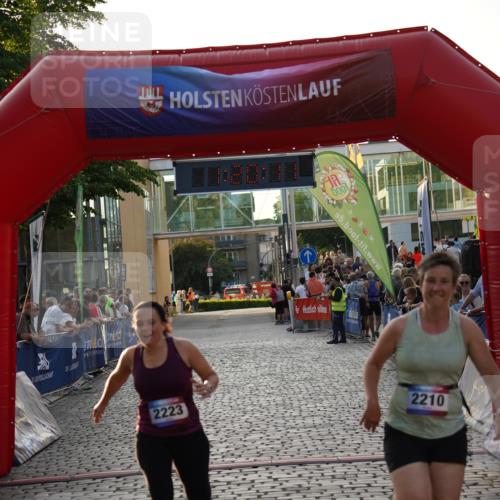 13.06.2025 - Holstenköstenlauf Felixshl http://msf.ph/oto/7926583 13.06.2025 20:20:10 Laufen 2210, 2223 meine-sportfotos.de