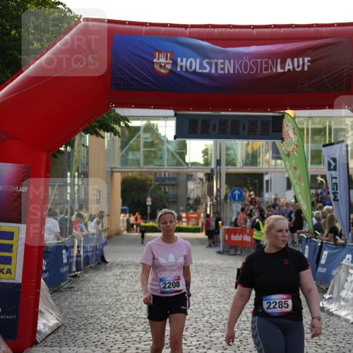13.06.2025 - Holstenköstenlauf Felixshl http://msf.ph/oto/7926607 13.06.2025 20:21:51 Laufen 2208, 2285 meine-sportfotos.de