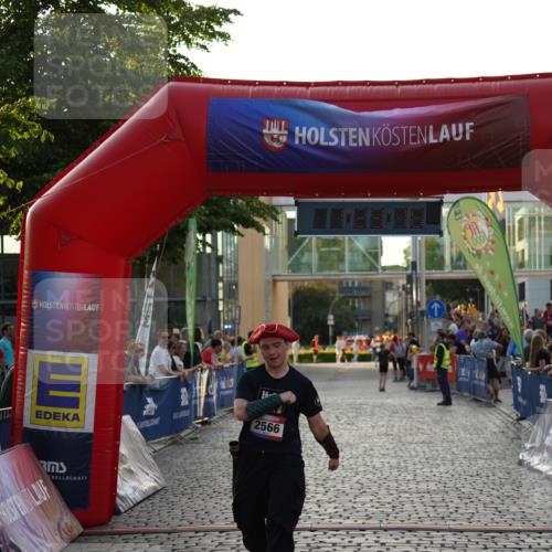 13.06.2025 - Holstenköstenlauf Felixshl http://msf.ph/oto/7926632 13.06.2025 20:23:15 Laufen 2566 meine-sportfotos.de