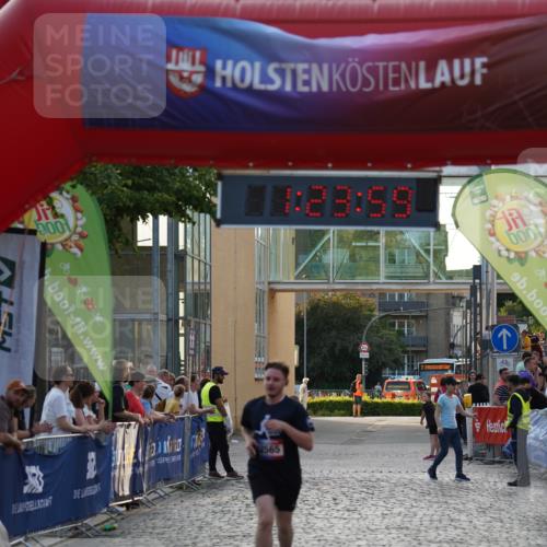 13.06.2025 - Holstenköstenlauf Felixshl http://msf.ph/oto/7926645 13.06.2025 20:23:59 Laufen 2565 meine-sportfotos.de