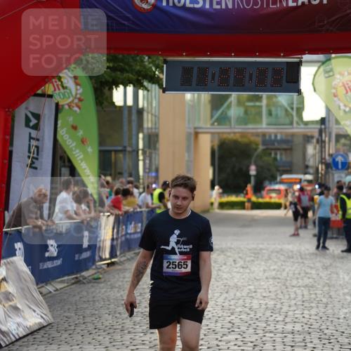 13.06.2025 - Holstenköstenlauf Felixshl http://msf.ph/oto/7926657 13.06.2025 20:24:01 Laufen 2565 meine-sportfotos.de