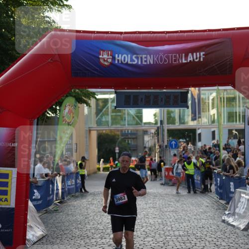 13.06.2025 - Holstenköstenlauf Felixshl http://msf.ph/oto/7926667 13.06.2025 20:24:57 Laufen 3982 meine-sportfotos.de