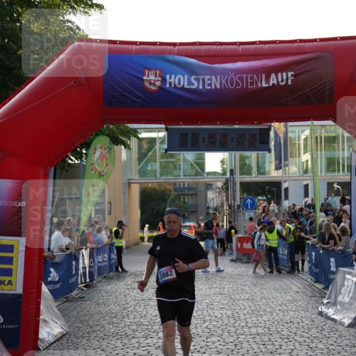 13.06.2025 - Holstenköstenlauf Felixshl http://msf.ph/oto/7926669 13.06.2025 20:24:58 Laufen 3982 meine-sportfotos.de