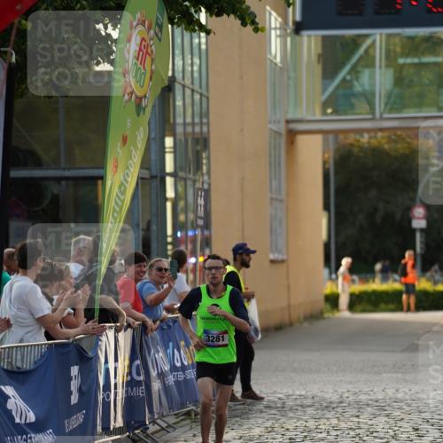 13.06.2025 - Holstenköstenlauf Felixshl http://msf.ph/oto/7926679 13.06.2025 20:25:07 Laufen 3281 meine-sportfotos.de