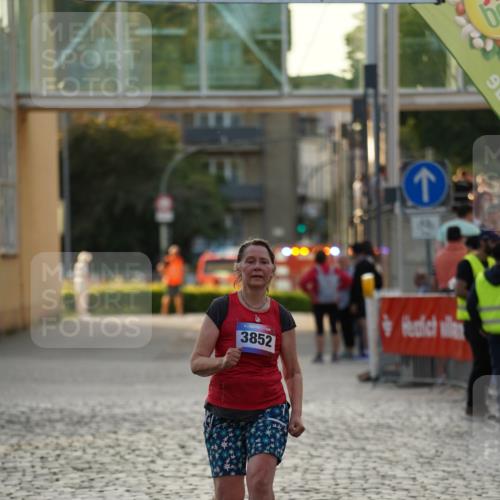 13.06.2025 - Holstenköstenlauf Felixshl http://msf.ph/oto/7926702 13.06.2025 20:25:23 Laufen 3852 meine-sportfotos.de