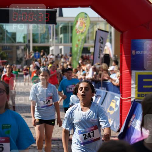 13.06.2025 - Holstenköstenlauf Felixshl http://msf.ph/oto/7926707 13.06.2025 16:38:47 Laufen 234, 239, 247, 636, 652, 768, 791, 924, 1081, 1082, 1094, 1234, 1402 meine-sportfotos.de