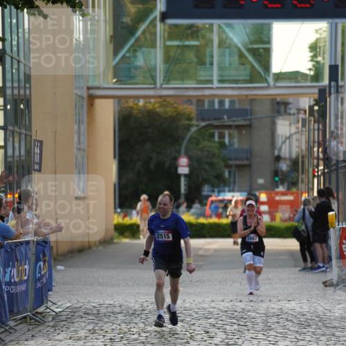 13.06.2025 - Holstenköstenlauf Felixshl http://msf.ph/oto/7926718 13.06.2025 20:26:47 Laufen 2515 meine-sportfotos.de