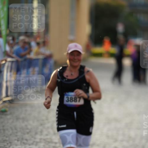 13.06.2025 - Holstenköstenlauf Felixshl http://msf.ph/oto/7926744 13.06.2025 20:26:59 Laufen 3887 meine-sportfotos.de