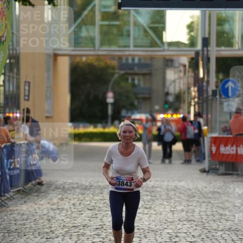 13.06.2025 - Holstenköstenlauf Felixshl http://msf.ph/oto/7926768 13.06.2025 20:27:27 Laufen 3843 meine-sportfotos.de