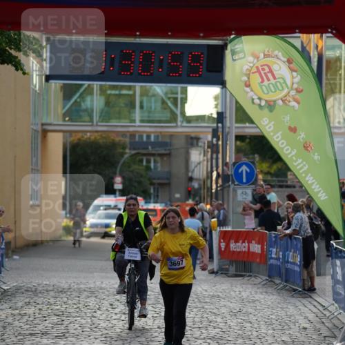 13.06.2025 - Holstenköstenlauf Felixshl http://msf.ph/oto/7926794 13.06.2025 20:30:58 Laufen 3697 meine-sportfotos.de