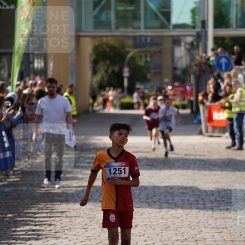 13.06.2025 - Holstenköstenlauf Felixshl http://msf.ph/oto/7926948 13.06.2025 16:50:13 Laufen 28, 130, 1033, 1251 meine-sportfotos.de