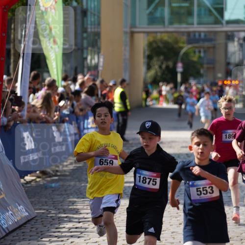 13.06.2025 - Holstenköstenlauf Felixshl http://msf.ph/oto/7926981 13.06.2025 16:50:30 Laufen 143, 553, 659, 1265, 1875, 1892 meine-sportfotos.de