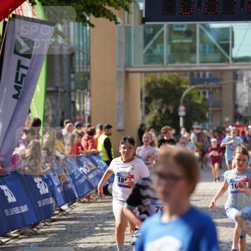 13.06.2025 - Holstenköstenlauf Felixshl http://msf.ph/oto/7927176 13.06.2025 16:52:08 Laufen 68, 395, 397, 405, 537, 798, 814, 1040, 1109, 1111, 1883 meine-sportfotos.de