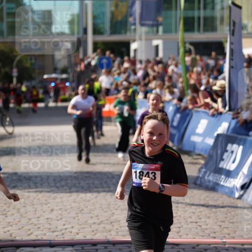 13.06.2025 - Holstenköstenlauf Felixshl http://msf.ph/oto/7927462 13.06.2025 16:54:28 Laufen 547, 1255, 1256 meine-sportfotos.de