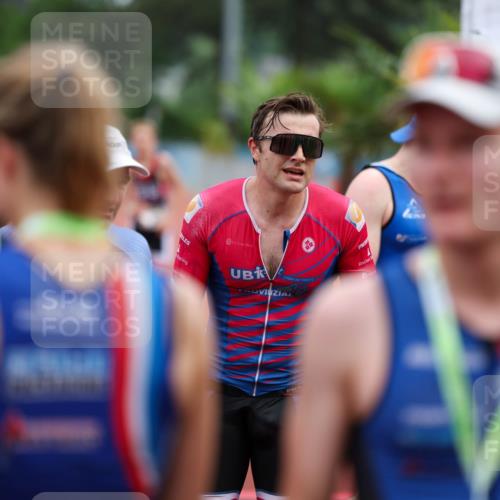 15.06.2025 - 7 Türme Triathlon Michael Strokosch http://msf.ph/oto/7929532 15.06.2025 10:14:59 Ziel 31, 38, 40, 46, 47, 48, 49 meine-sportfotos.de