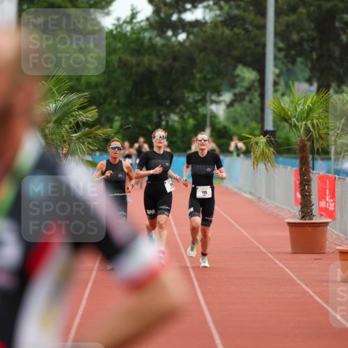 15.06.2025 - 7 Türme Triathlon Michael Strokosch http://msf.ph/oto/7929535 15.06.2025 10:15:35 Ziel  meine-sportfotos.de
