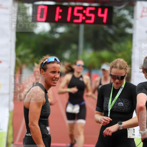 15.06.2025 - 7 Türme Triathlon Michael Strokosch http://msf.ph/oto/7929550 15.06.2025 10:15:55 Ziel 97, 99, 100 meine-sportfotos.de