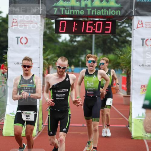 15.06.2025 - 7 Türme Triathlon Michael Strokosch http://msf.ph/oto/7929570 15.06.2025 10:16:03 Ziel 61, 63, 64, 65 meine-sportfotos.de