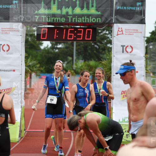 15.06.2025 - 7 Türme Triathlon Michael Strokosch http://msf.ph/oto/7929600 15.06.2025 10:16:31 Ziel 101 meine-sportfotos.de
