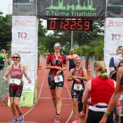15.06.2025 - 7 Türme Triathlon Michael Strokosch http://msf.ph/oto/7929694 15.06.2025 10:23:00 Ziel 74, 89, 90, 91, 108 meine-sportfotos.de