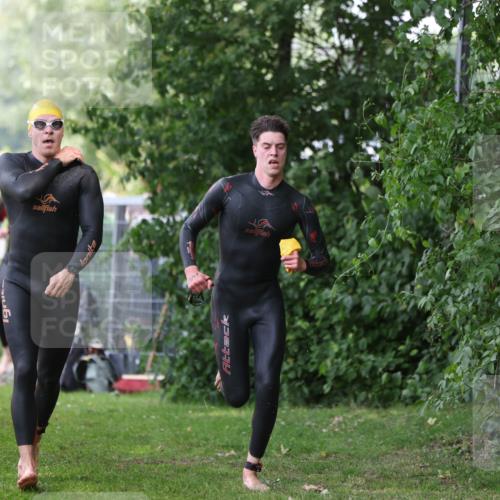 15.06.2025 - 7 Türme Triathlon Michael Strokosch http://msf.ph/oto/7930277 15.06.2025 12:23:38 Schwimmen 388, 457, 467, 541, 558, 580, 582, 606, 639 meine-sportfotos.de