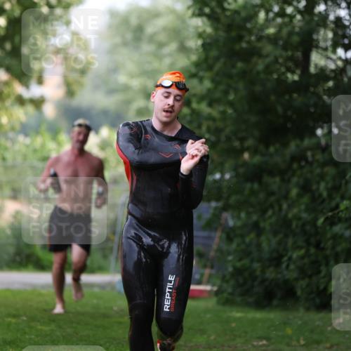15.06.2025 - 7 Türme Triathlon Michael Strokosch http://msf.ph/oto/7930294 15.06.2025 12:23:45 Schwimmen 457, 467, 541, 580, 582, 639 meine-sportfotos.de