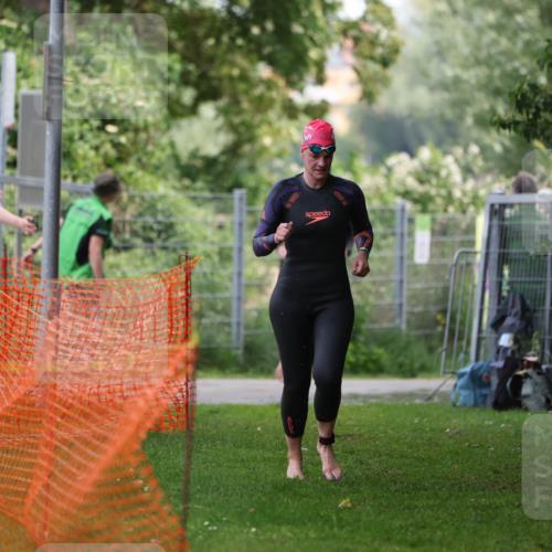 15.06.2025 - 7 Türme Triathlon Michael Strokosch http://msf.ph/oto/7930378 15.06.2025 12:24:37 Schwimmen 355, 361, 432 meine-sportfotos.de