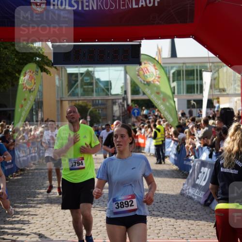 13.06.2025 - Holstenköstenlauf Felixshl http://msf.ph/oto/7930689 13.06.2025 17:56:54 Laufen 2174, 2244, 2472, 3272, 3744, 3794, 3820, 3862, 3871, 3892, 3901, 3970 meine-sportfotos.de